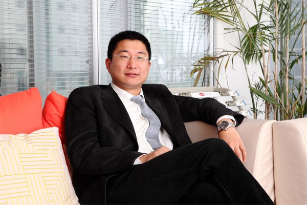 鼎鋒資產(chǎn)李霖君：投資失敗、女友離開、身無分文，如今管理數(shù)十億資金