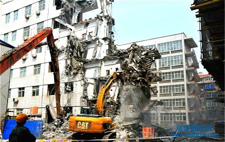 資質(zhì)升級中單項工程和單位工程的區(qū)別？