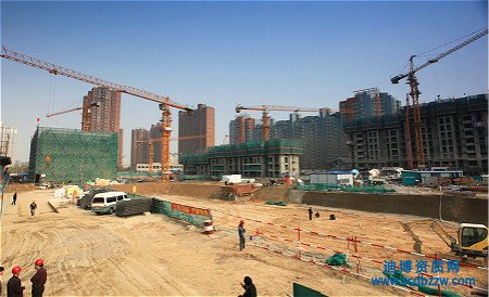 建筑企業(yè)一級(jí)資質(zhì)和甲級(jí)資質(zhì)的區(qū)別？