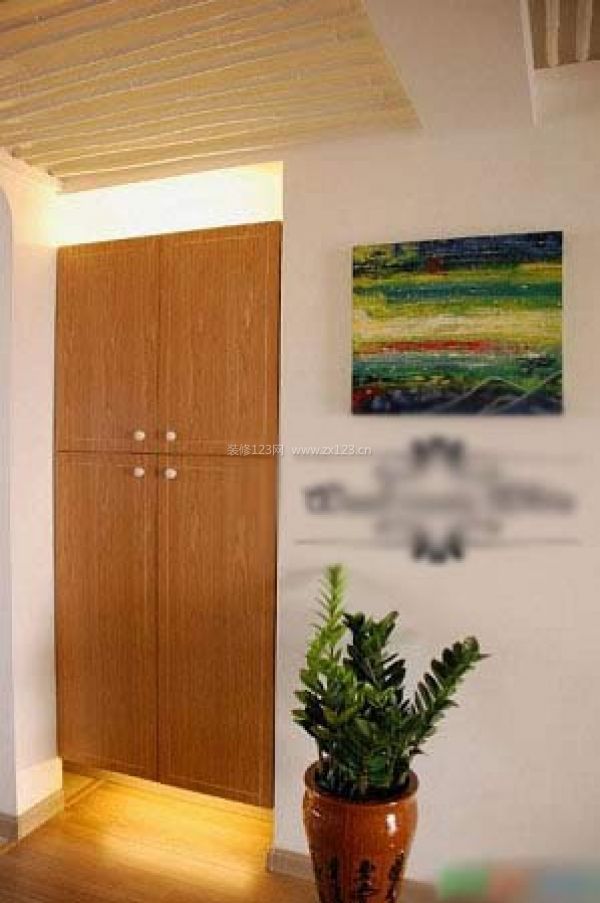 真省錢！簡約裝修打造大方玄關