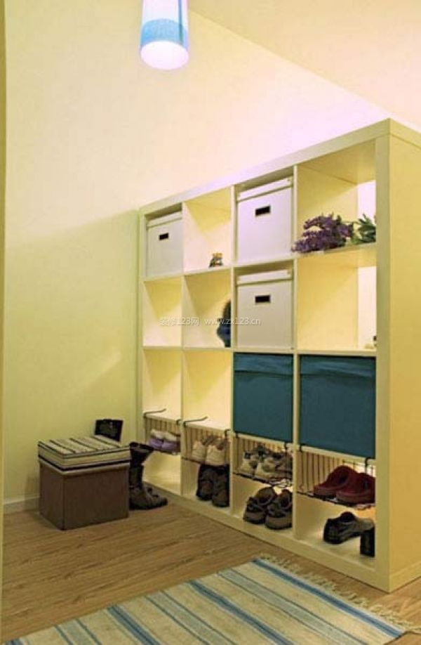 真省錢！簡約裝修打造大方玄關