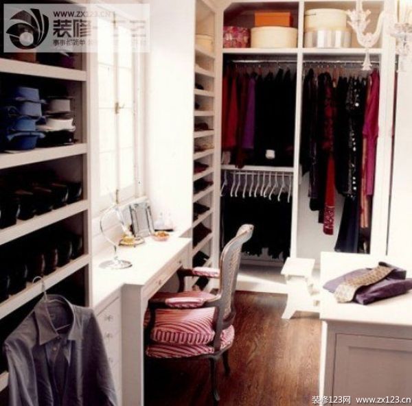 強大的收納功能 10個步入式衣帽間設計