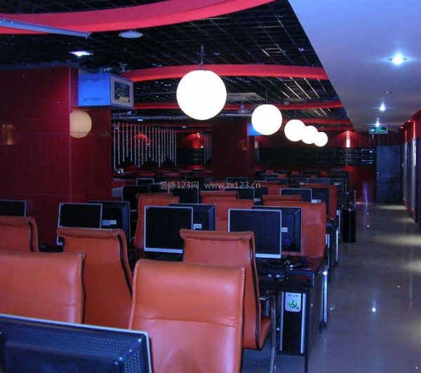 網吧裝修
