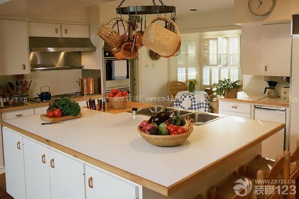 怎么裝修最省錢——廚房設(shè)備用國(guó)貨