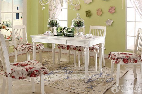 新房裝修好怎么除味好之開(kāi)窗通風(fēng)