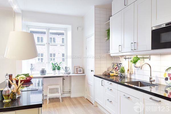 家居廚房裝修誤區(qū)1：裝修以后才考慮買(mǎi)櫥柜